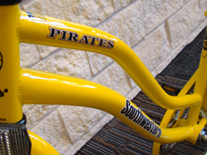 image link to 'Pirate Bikes as visual objects'